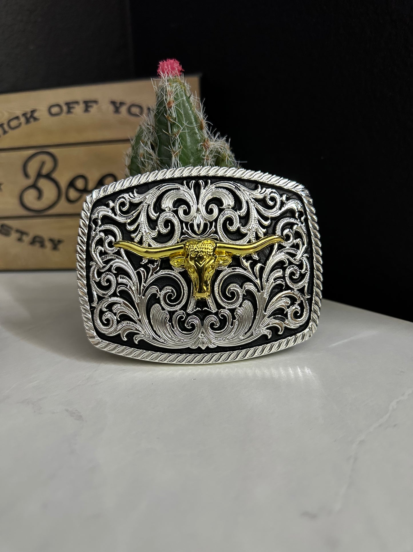 Engraved Long Horn Horn Belt Buckle