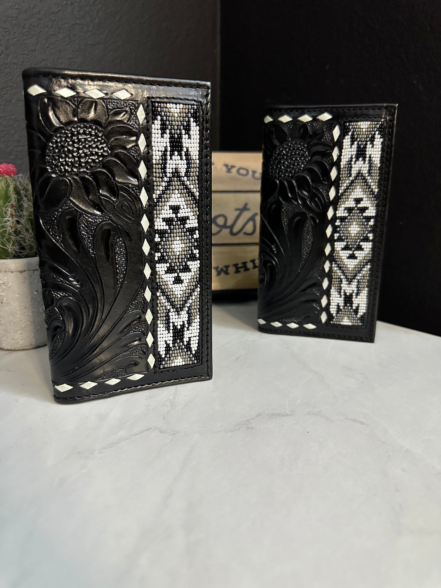 Men Tooled Inlay Beaded Rodeo Wallet-2027
