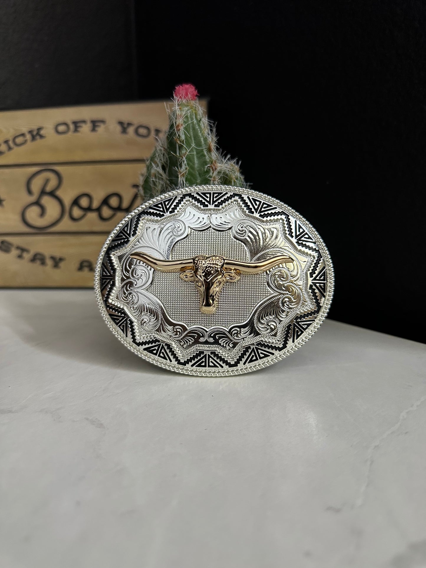 Arlo Long Horn Belt Buckle
