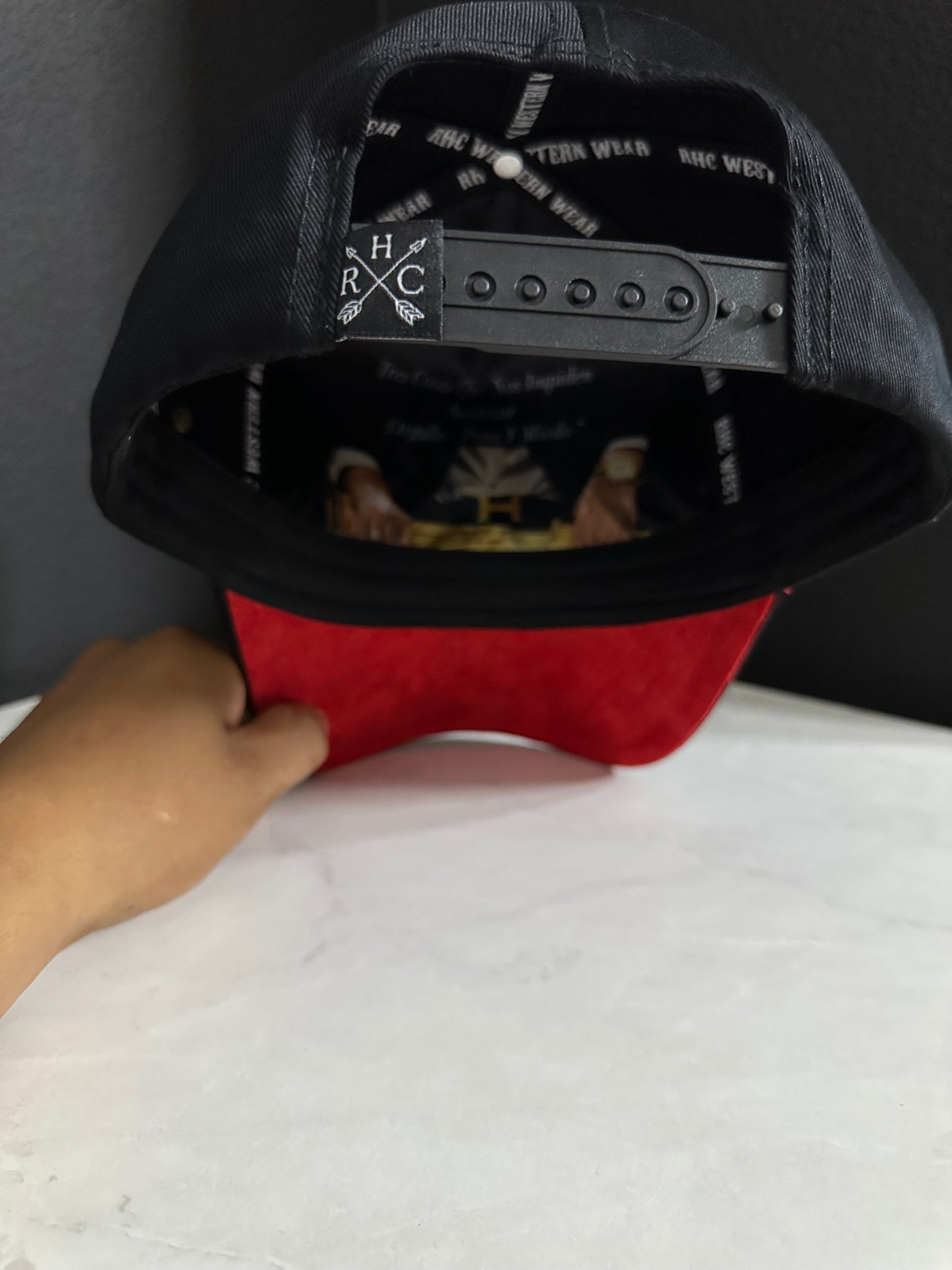 El Virus Hat RHC Edition