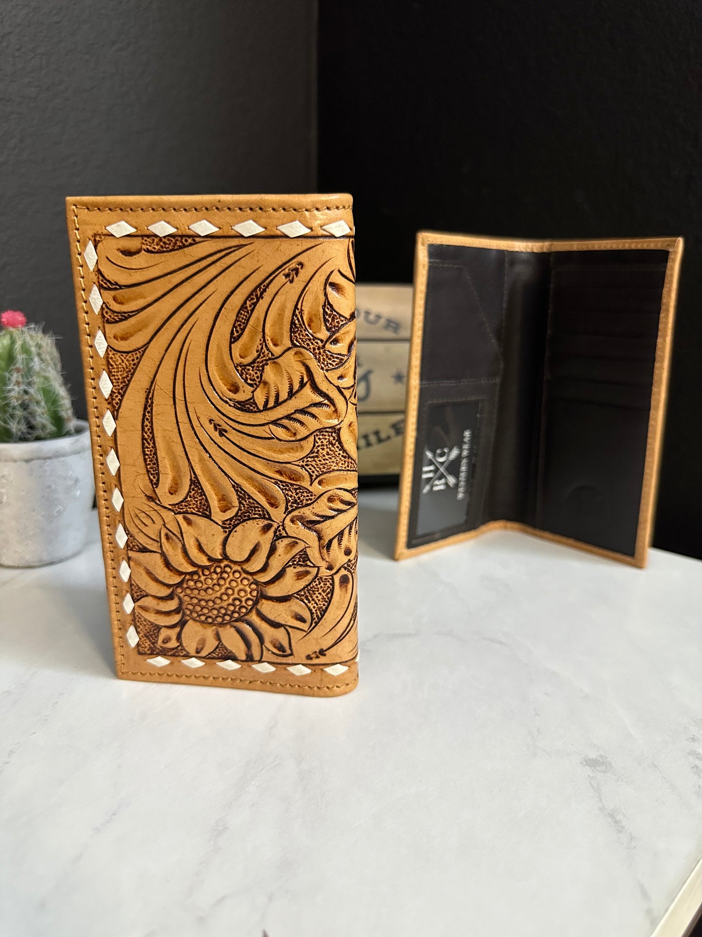 Men Tooled Inlay Beaded Rodeo Wallet-2037