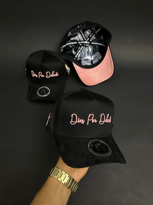 Pink / Black Dios Por Delante SnapBack