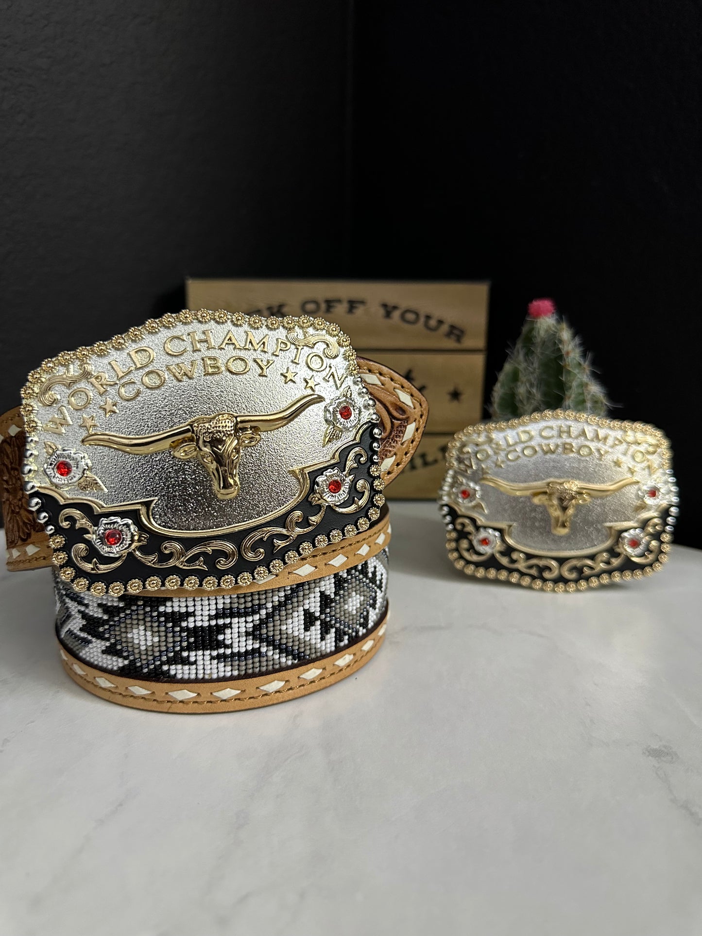 Jaxon Long Horn Belt Buckle
