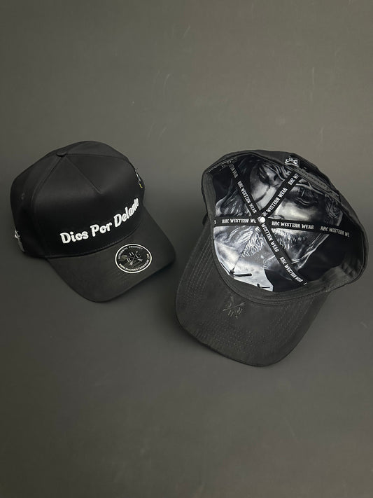 Dios Por Delante Elite Black Hat