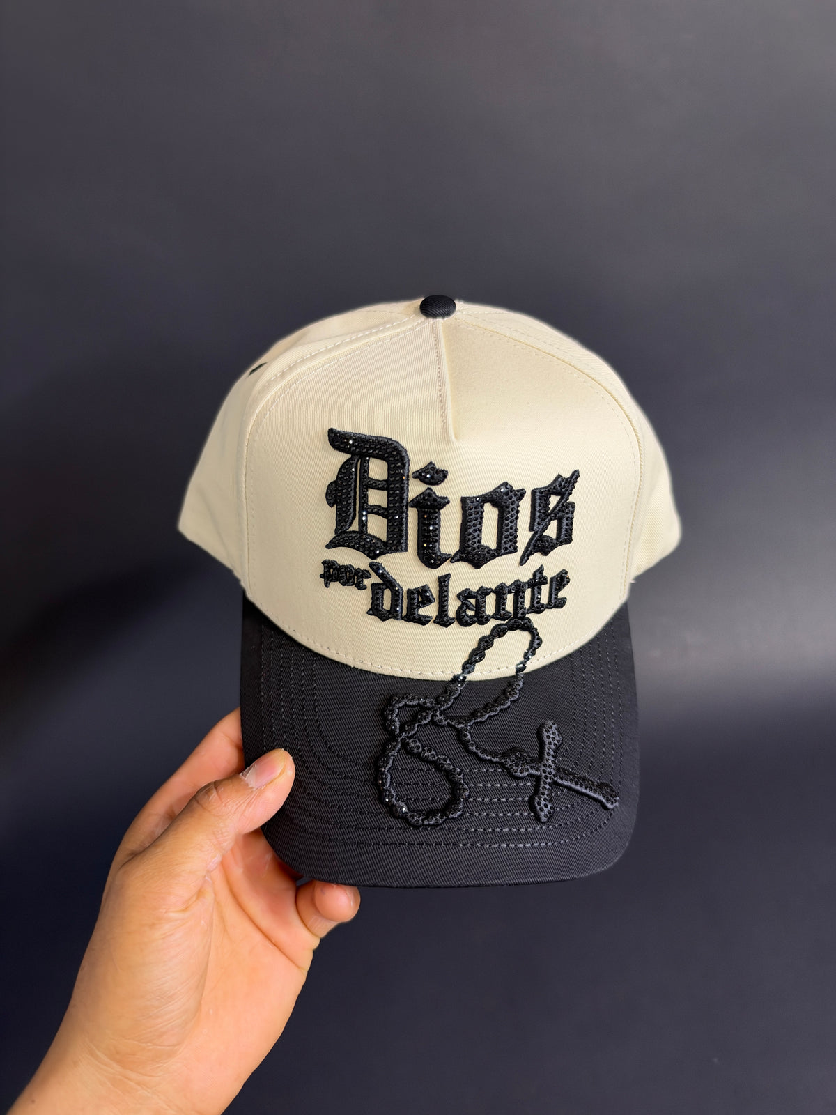 Dios Por Delante- Black Ivory Edition