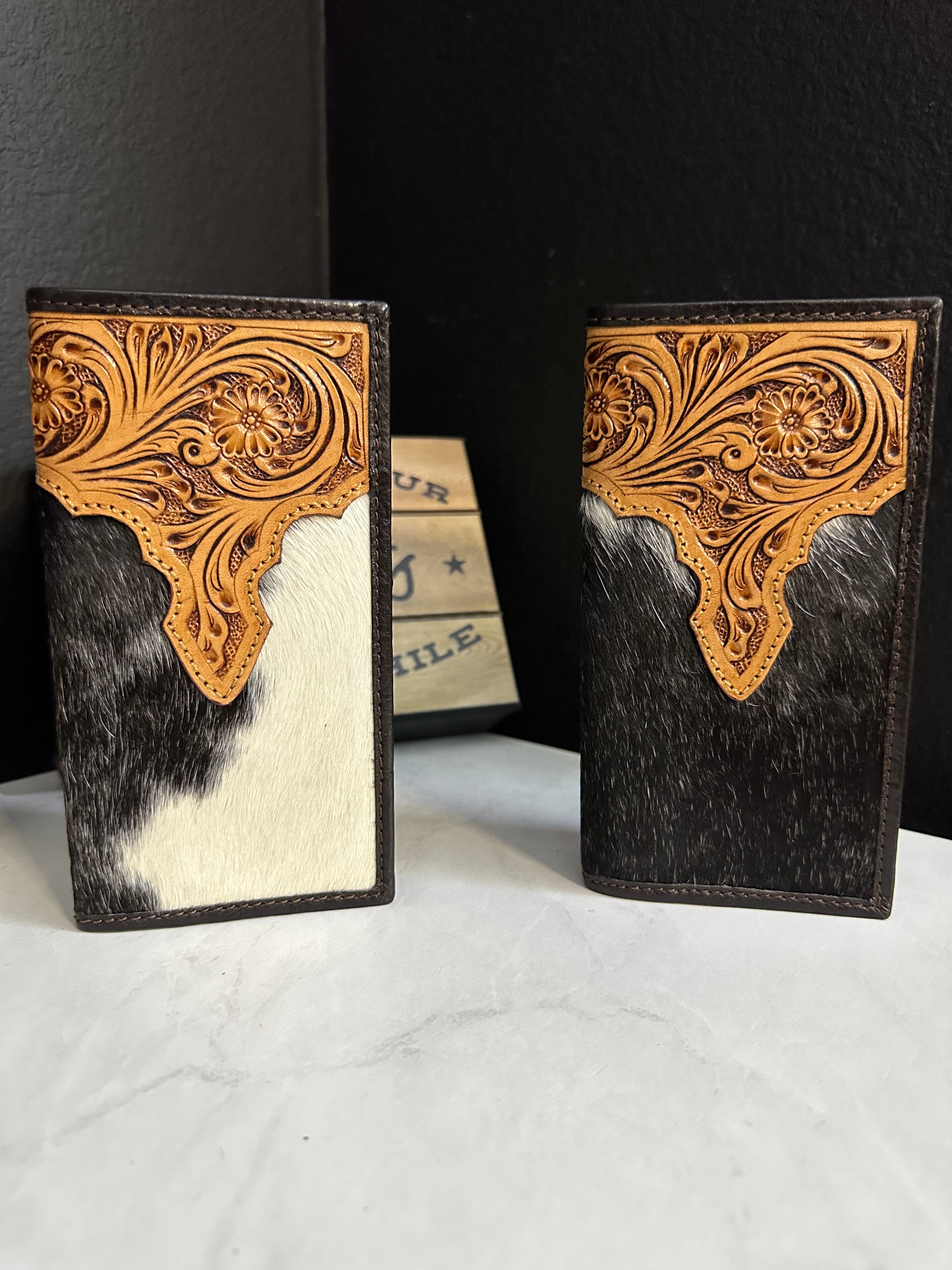 Cowhide Rodeo Wallet – RHCWesternWear