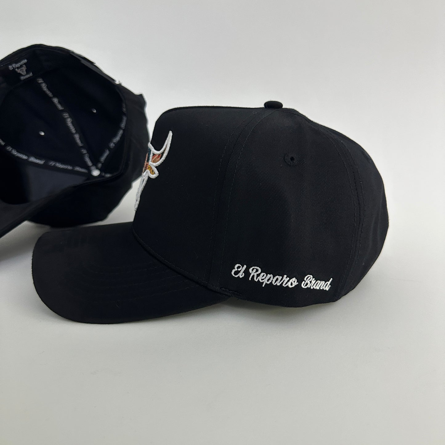 El Reparo Toro Azteca Curved Brim