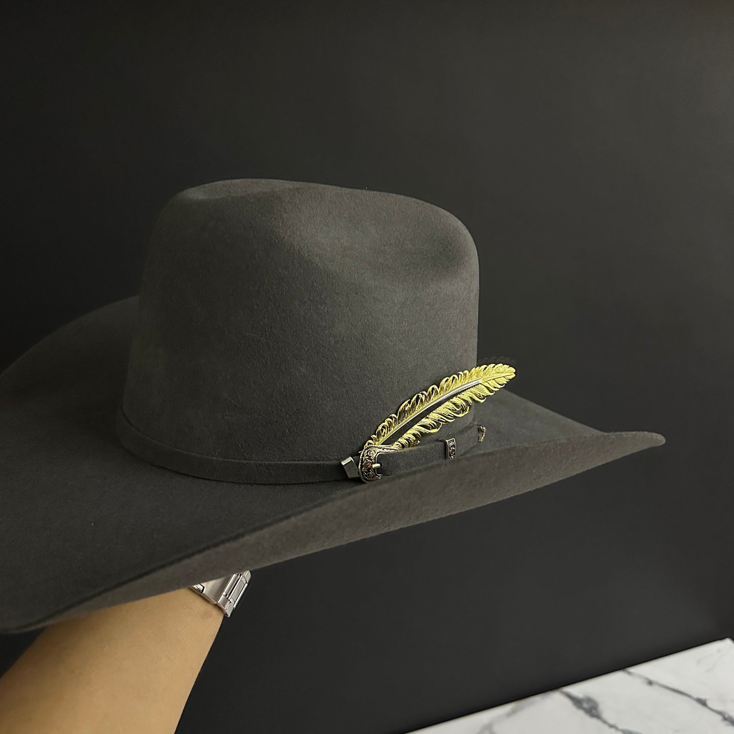 Colt Pluma Para Tejana Sombrero