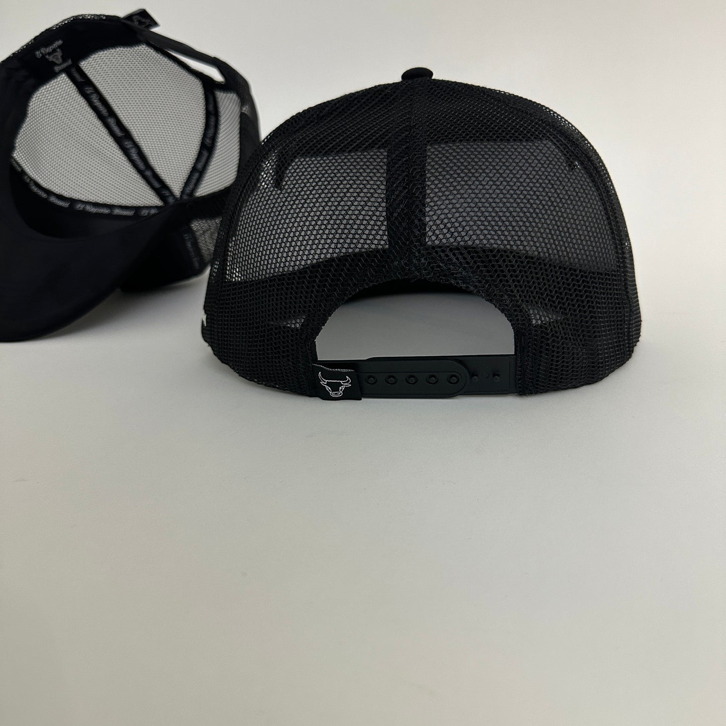 El Reparo Toro Azteca Snapback