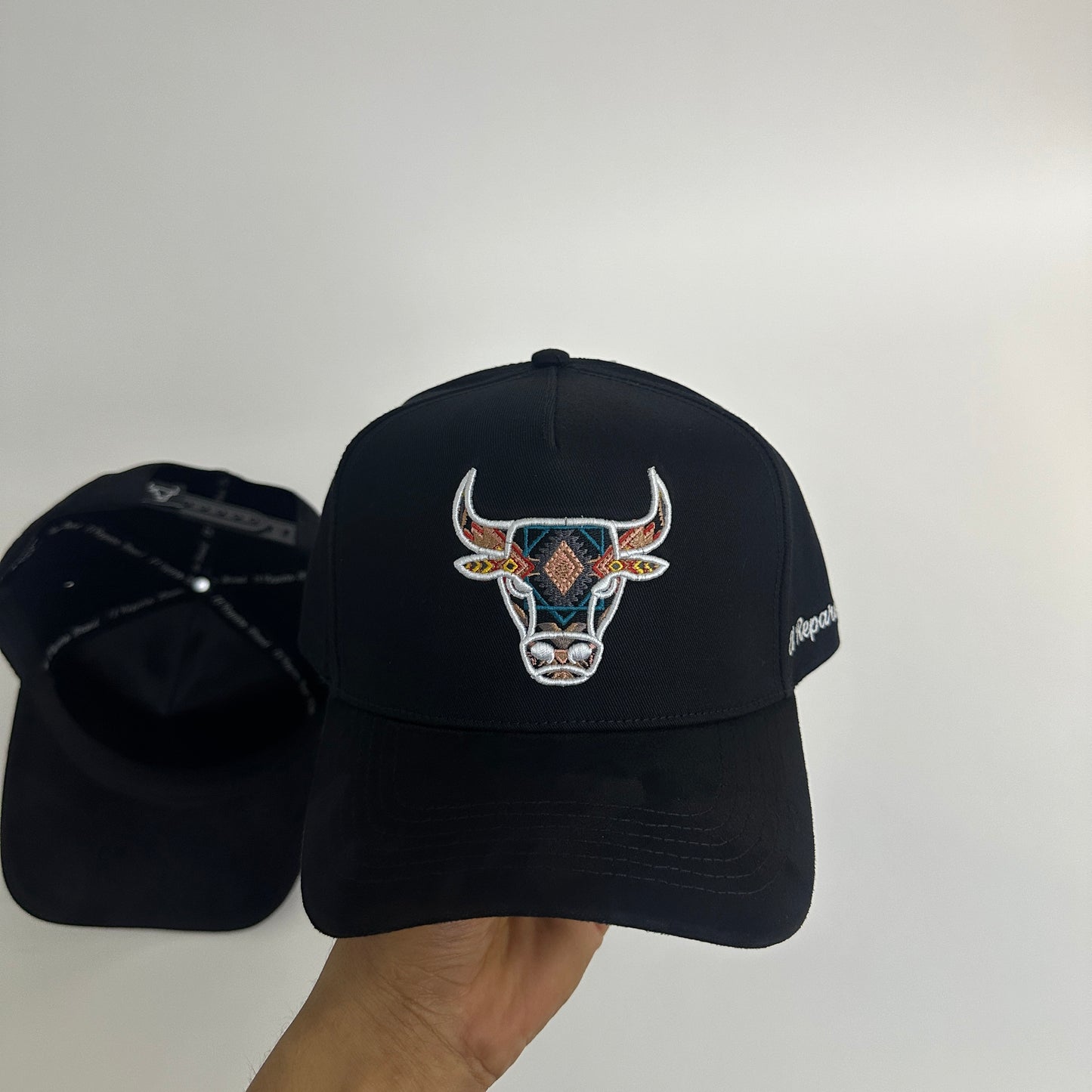 El Reparo Toro Azteca Curved Brim